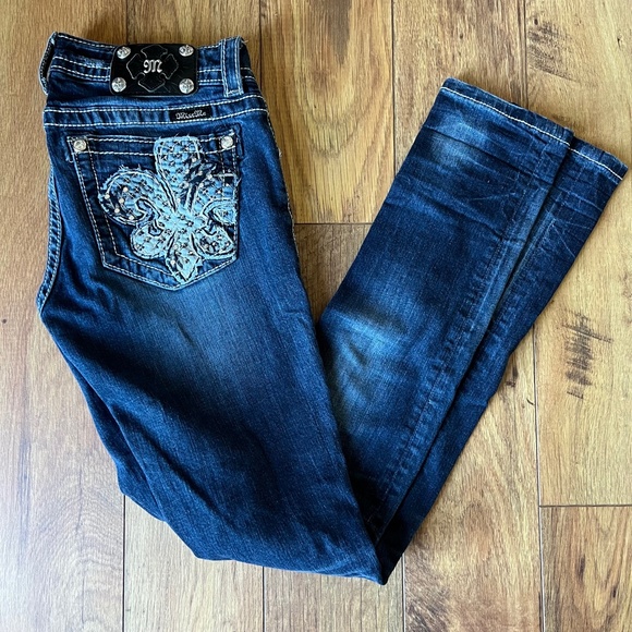 Miss Me Dark Wash Skinny Jeans Bling Pockets Fleur De Lis - 28 - Picture 2 of 13